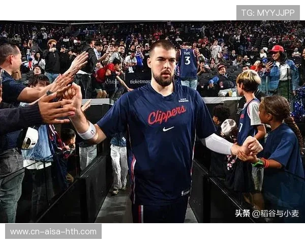 快船关注内线护框问题：打造坚不可摧的防守堡垒