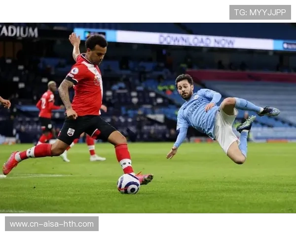 曼城—阿尔瓦雷斯后撤拿到关键抢断