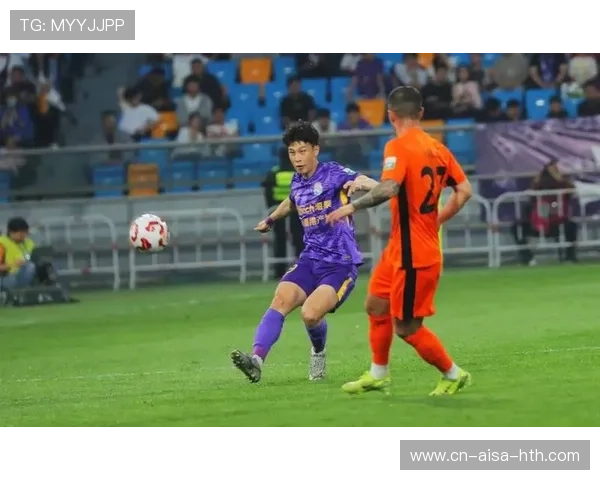 云南玉昆整体站位非常紧凑,提高进攻质量 云南玉昆整体站位非常紧凑,提高进攻质量