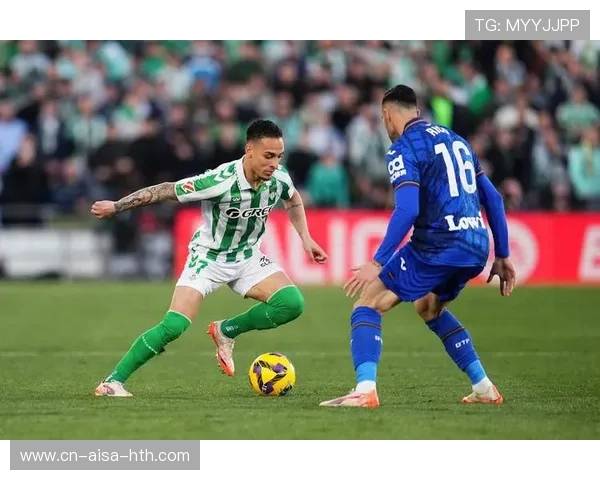 曼联拟引进一名可即插即用的防守核心以稳住后防