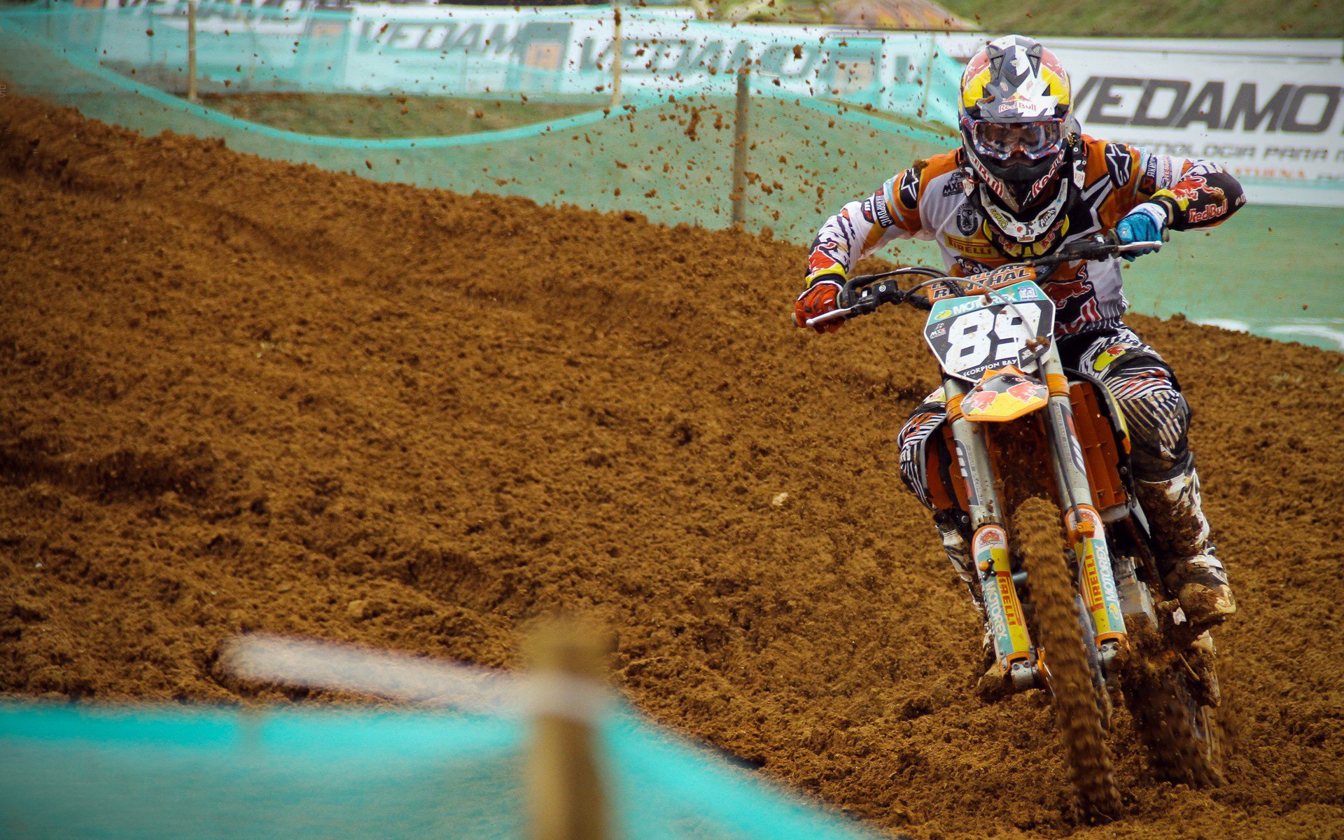 网球赛事进入关键淘汰赛阶段